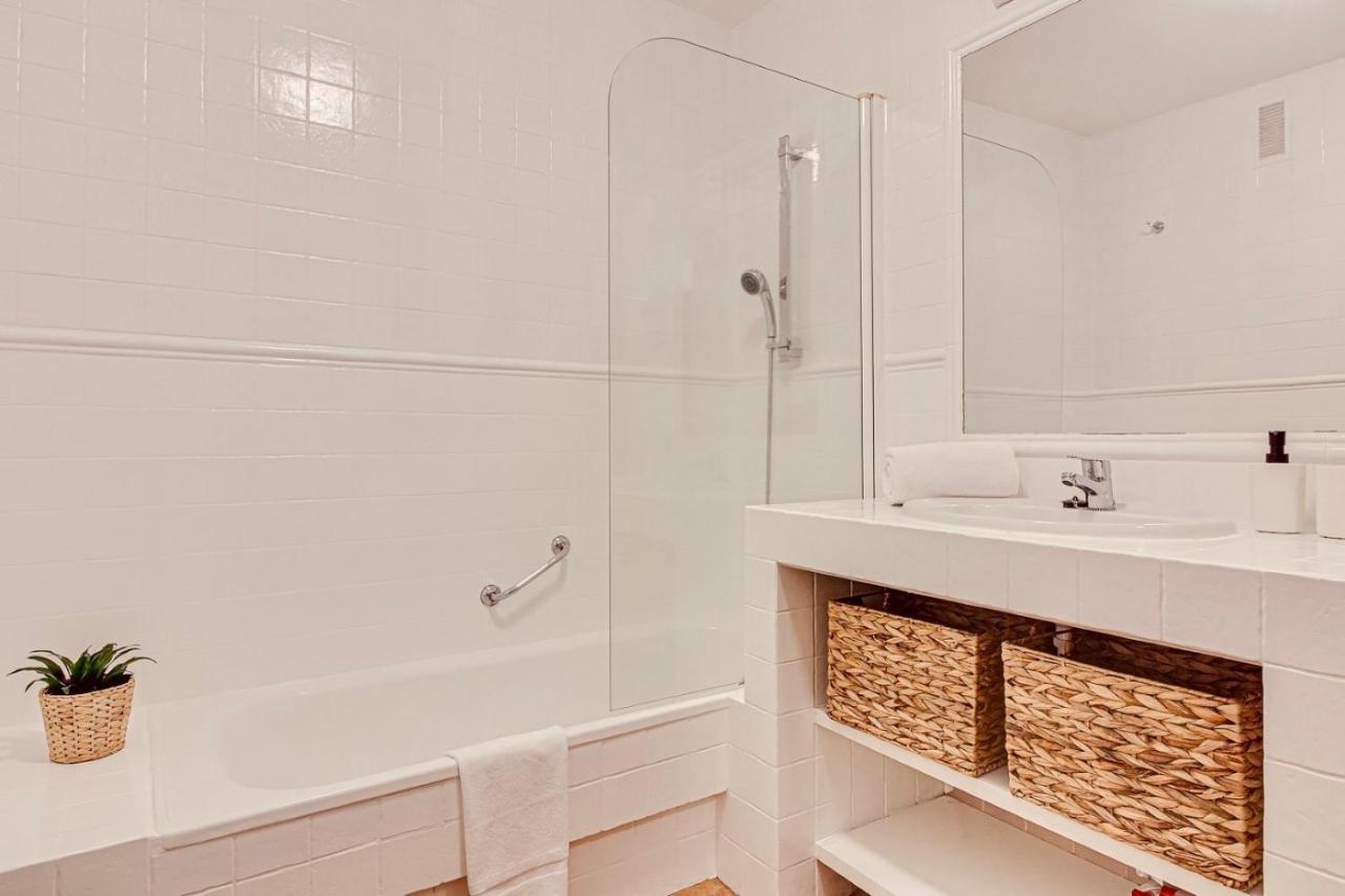 א-קורוניה Quiet Marina Gardens Apartment מראה חיצוני תמונה
